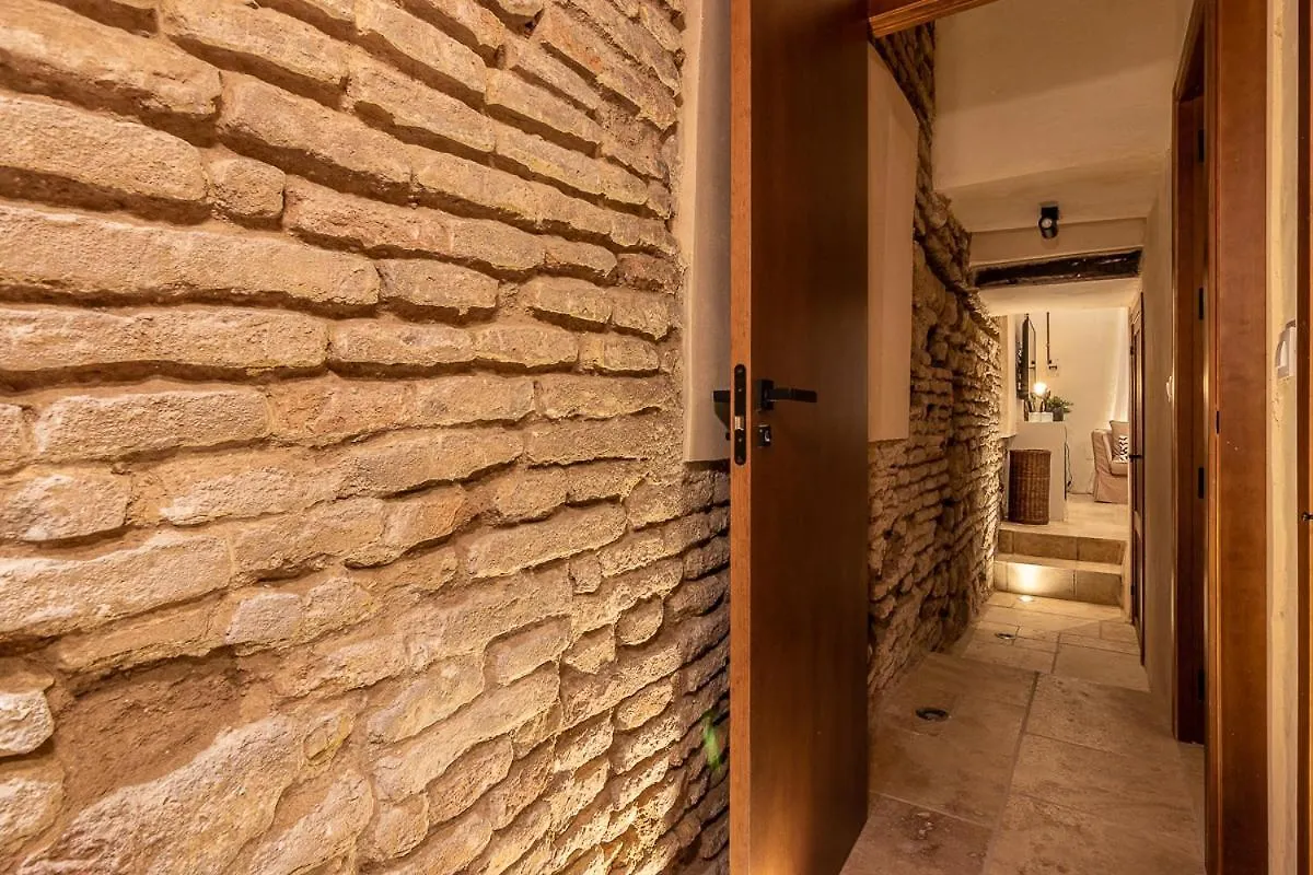 Zari Apartamentos Cordoba Spain